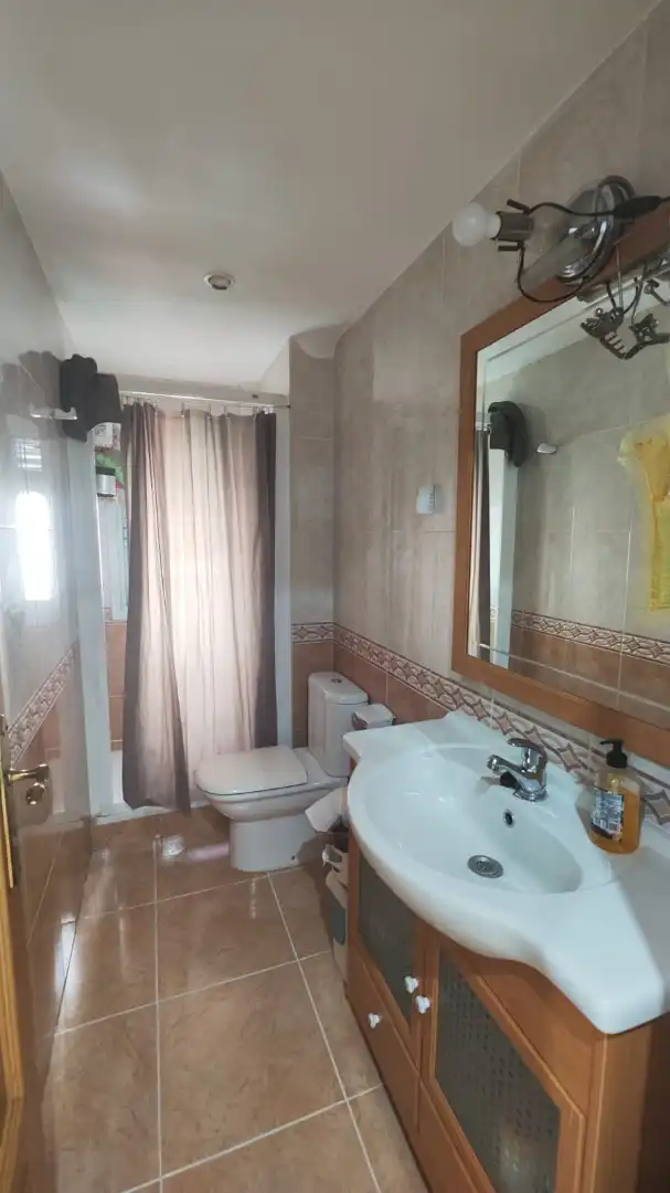 Bathroom of Flat for sale in Zaragoza  with Furnished