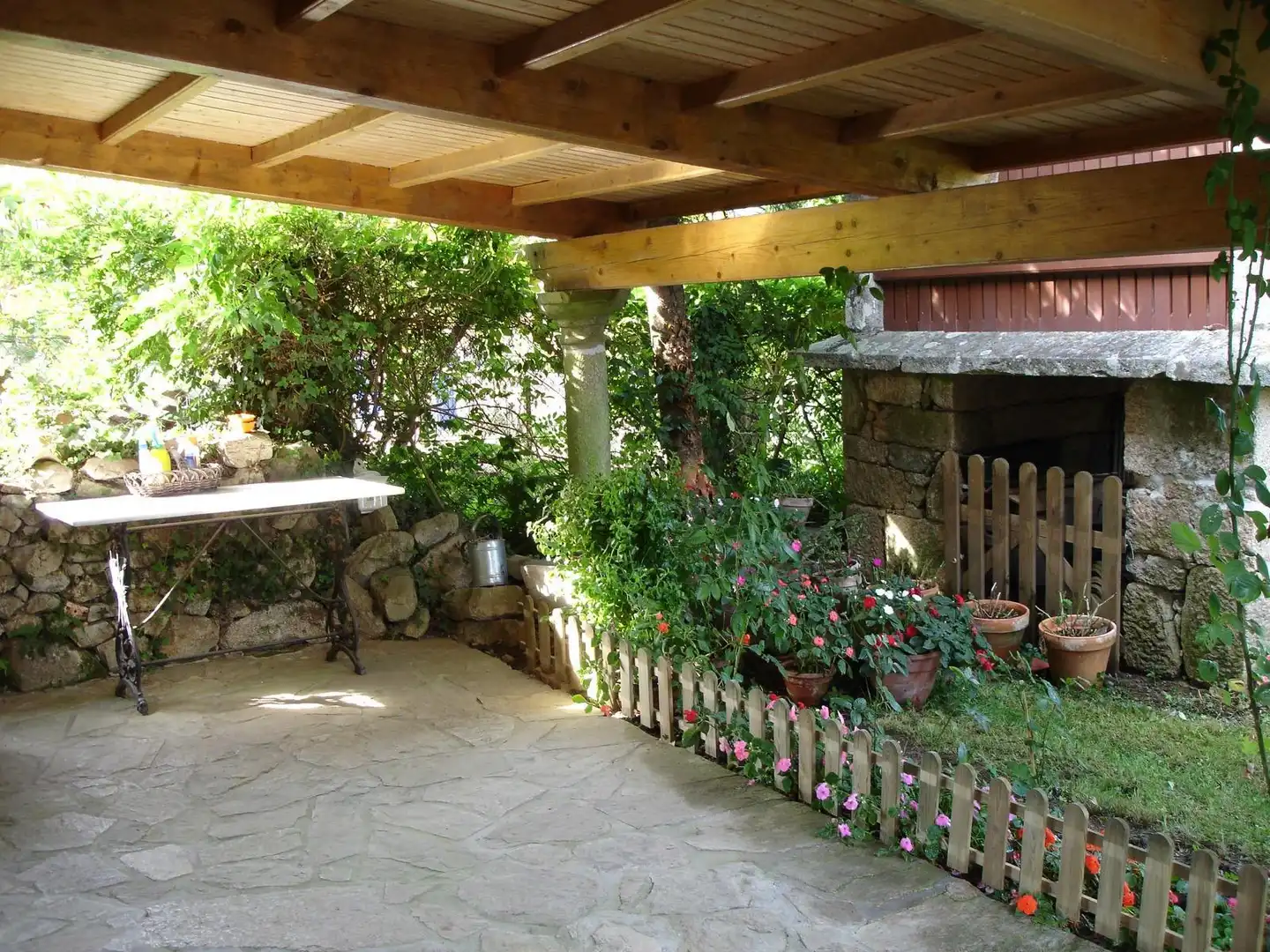 Terraza de Casa adosada en venta en Brión con Calefacción, Jardín privado y Terraza