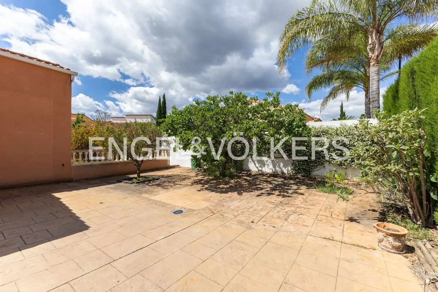 Terrace of Houses for rent in Riba-roja de Túria  with Air Conditioner, Heating and Private garden