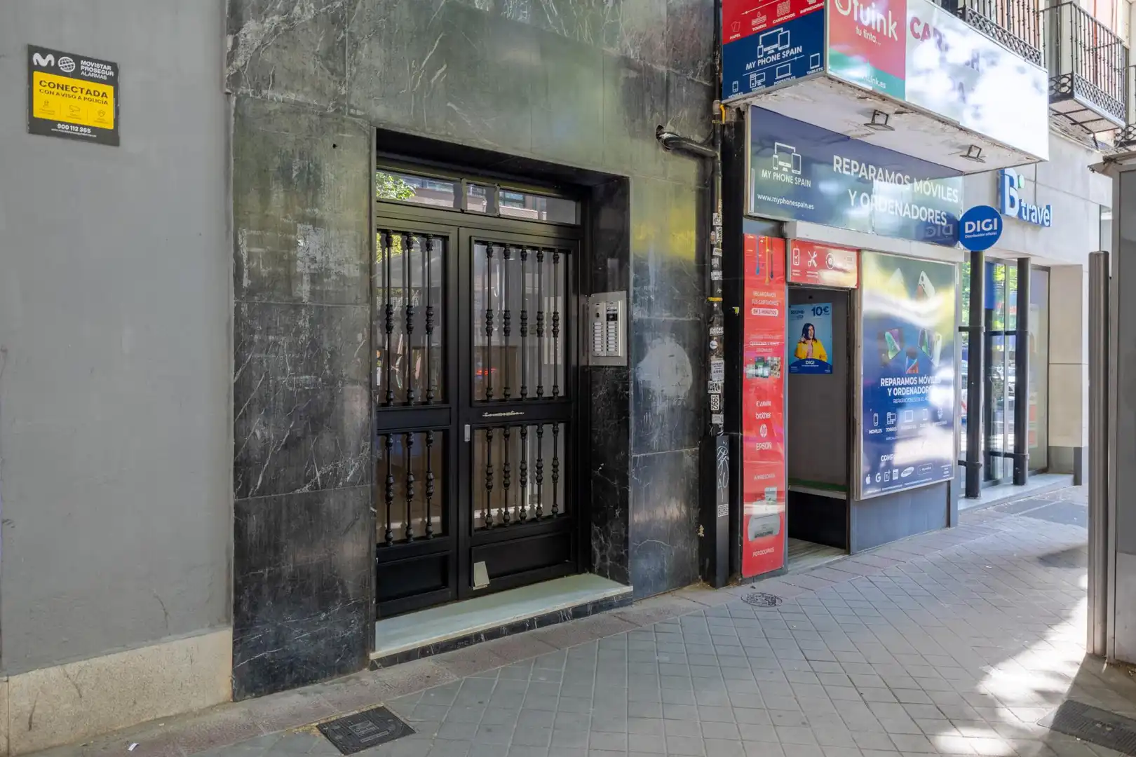 Vista exterior de Apartamento de alquiler en Madrid con Calefacción, Amueblado y Balcón