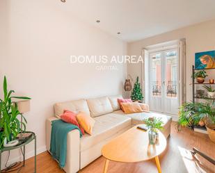 Living room of Flat for sale in  Madrid Capital  with Air Conditioner, Heating and Terrace