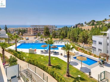 Mini appartamento con piscina in vendita a Calle Aralia