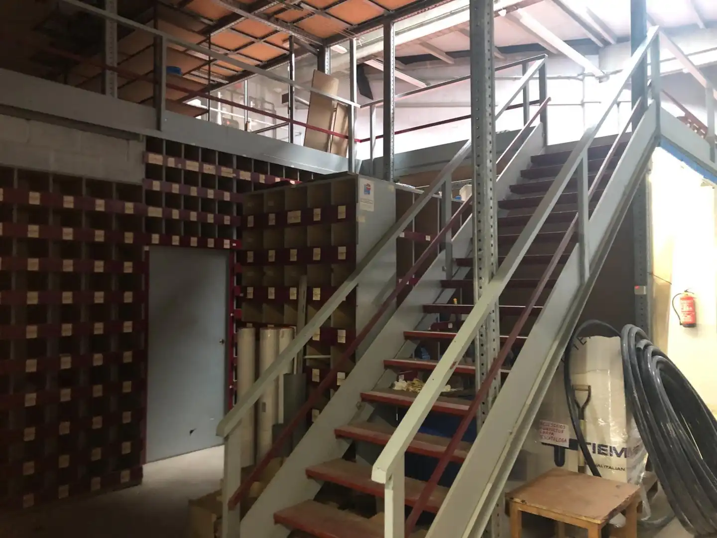Nau industrial en venda en Abrera