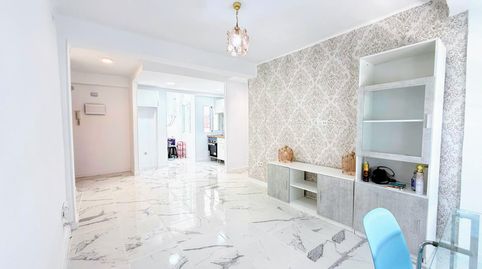Foto 2 de Piso en venta en Ayuntamiento, Torremolinos