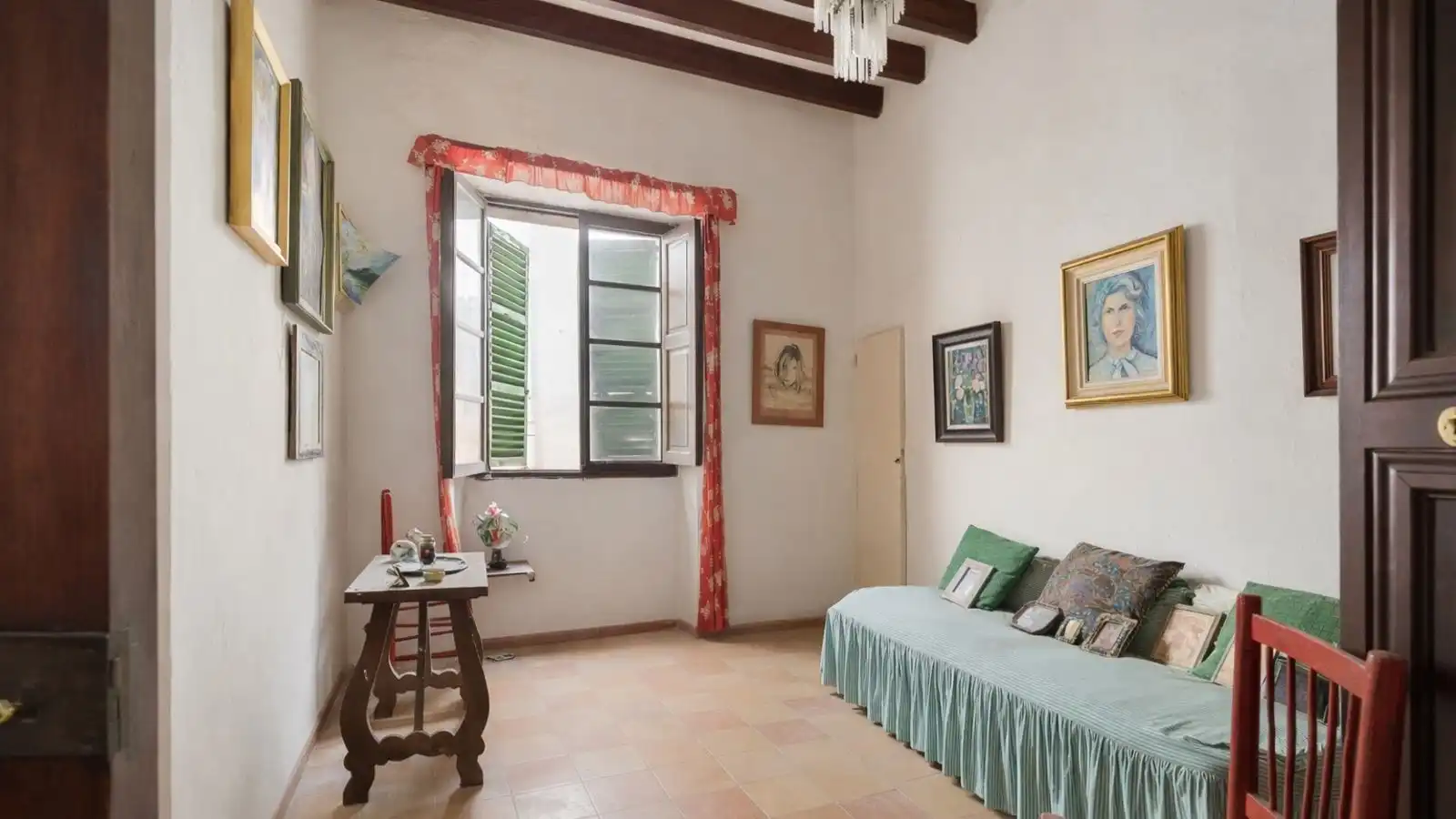 Einfamilien-Reihenhaus zum Verkauf in Sa Pobla mit Heizung, Privatgarten und Terrasse