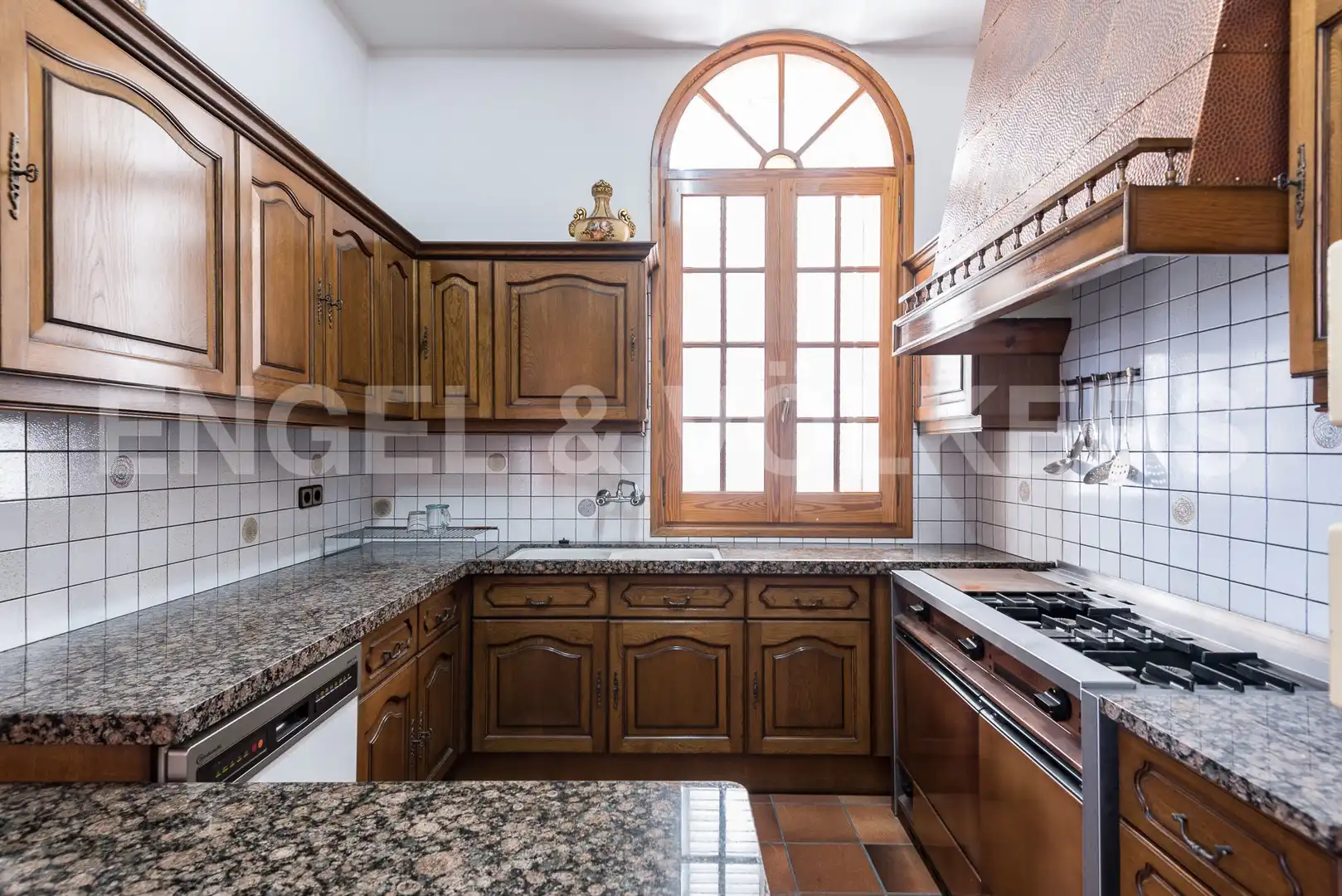 Cocina de Casa o chalet en venta en Sant Fost de Campsentelles con Aire acondicionado, Calefacción y Jardín privado