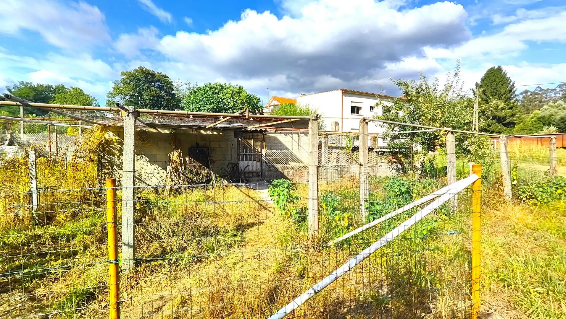 Casa o xalet en venda en Santiago de Compostela  amb Jardí privat i Moblat