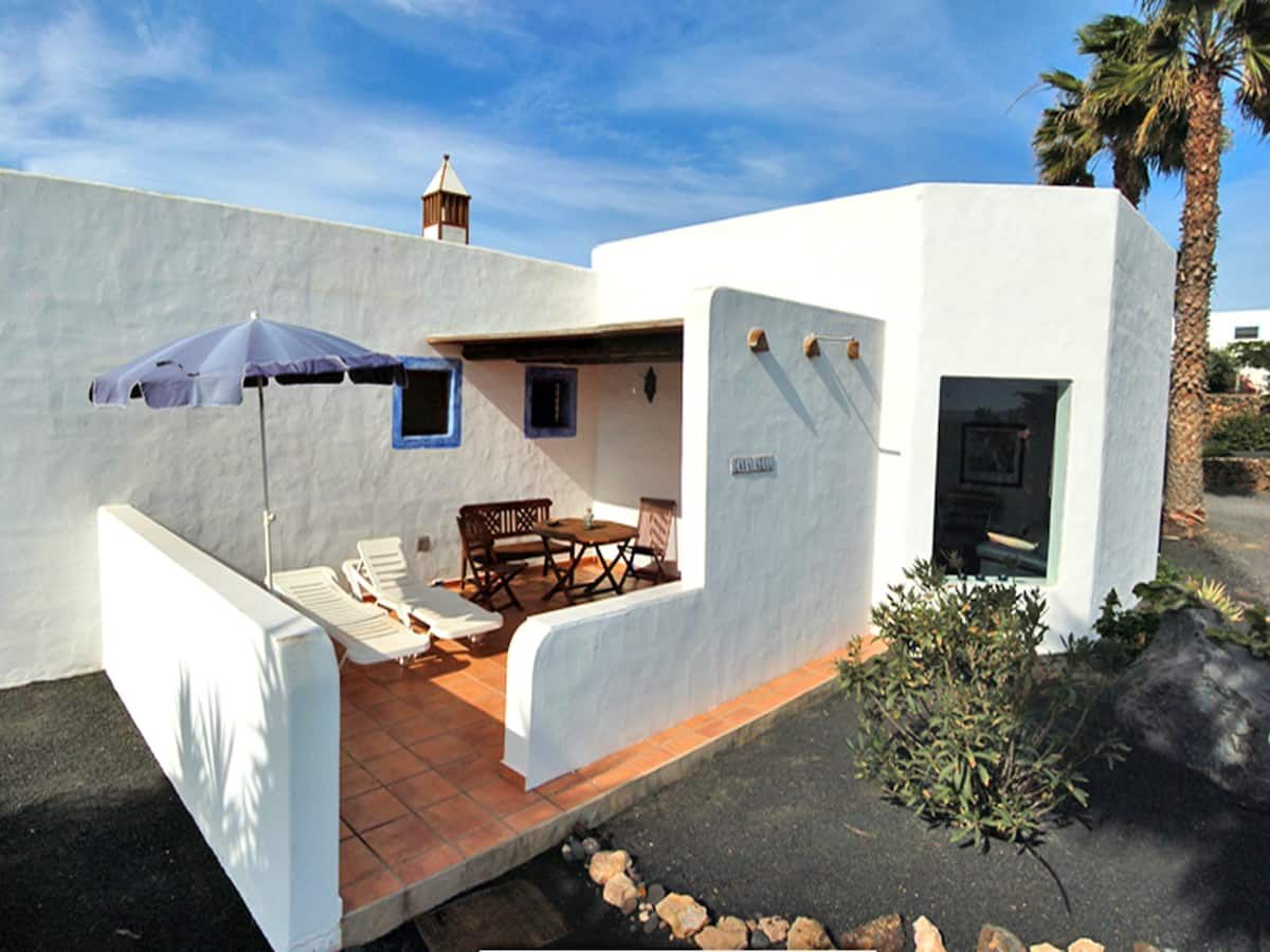 Exterior view of Houses for sale in Haría  with Private garden, Terrace and Furnished