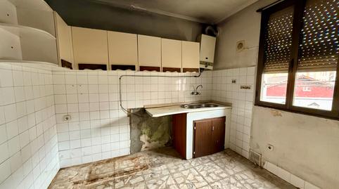 Foto 4 de Piso en venta en Buen Pastor Kalea, 72, Lutxana - Llano, Barakaldo