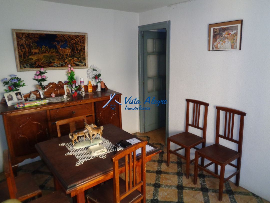 Comedor de Casa o chalet en venta en Castañares de Rioja con Amueblado