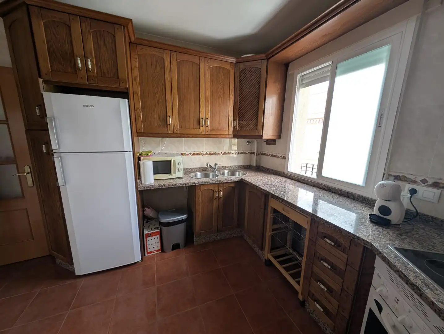 Cuina de Dúplex de lloguer en Lucena amb Aire condicionat, Calefacció i Terrassa