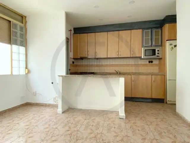 Cuina de Pis en venda en Sabadell amb Forn