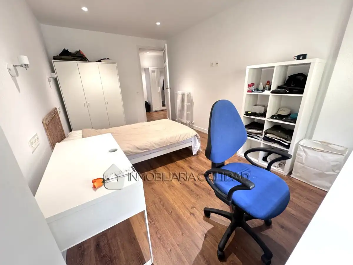 Bedroom of Flat for rent in Burgos  with Heating and Terrace