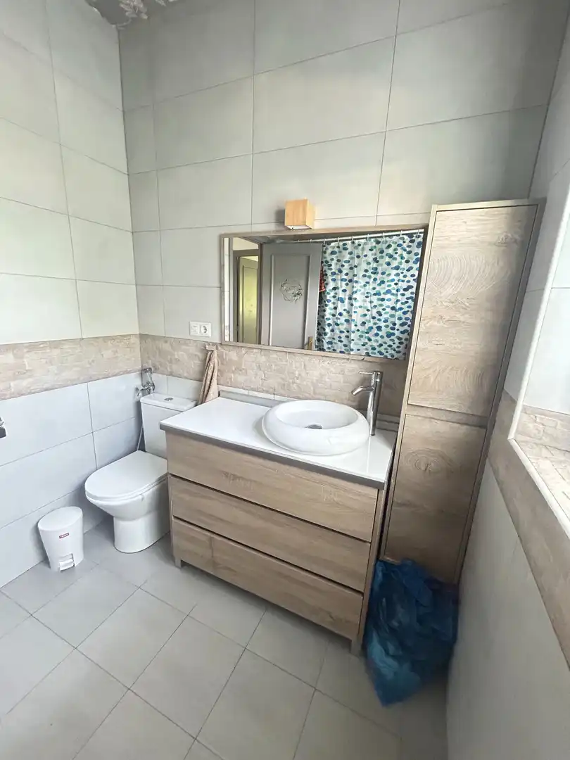 Baño de Casa o chalet de alquiler en Tudela de Duero con Calefacción, Jardín privado y Amueblado