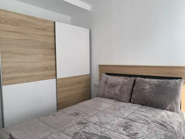 Bedroom of Flat for rent in Ferrol  with Air Conditioner, Heating and Furnished