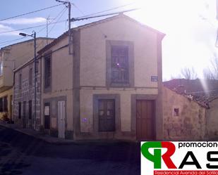 Vista exterior de Finca rústica en venda en Solosancho