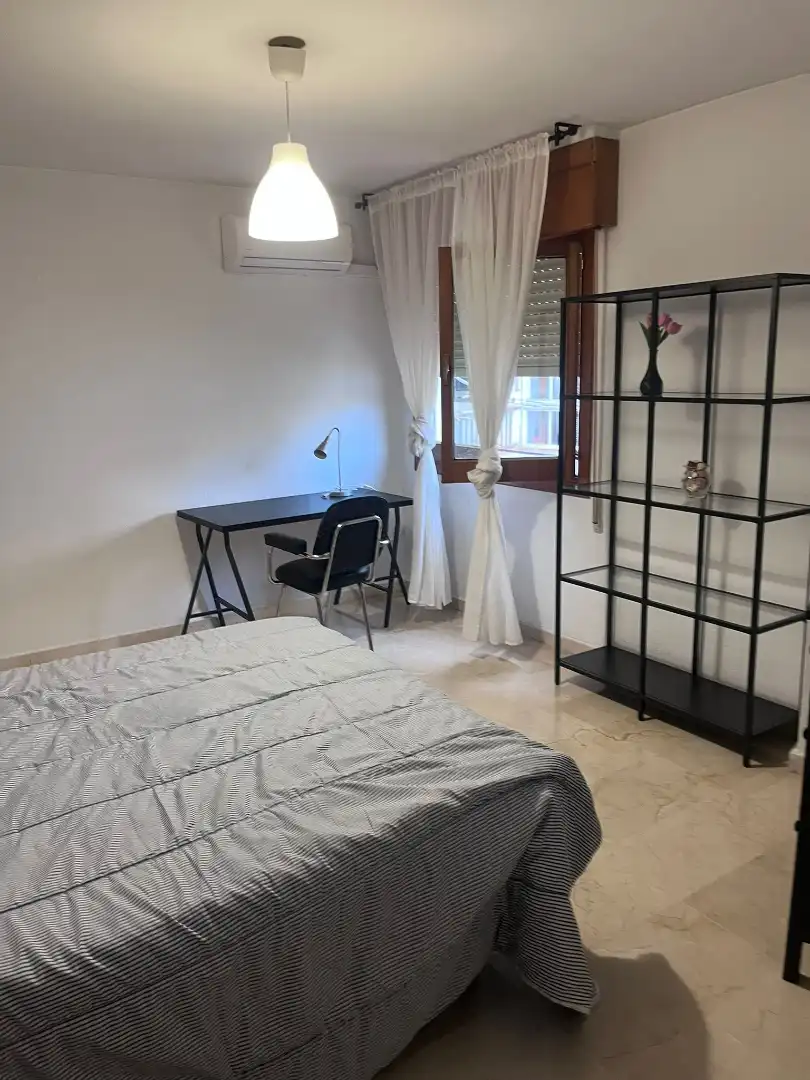 Flat with terrace for sale in Beiro, imagen 4
