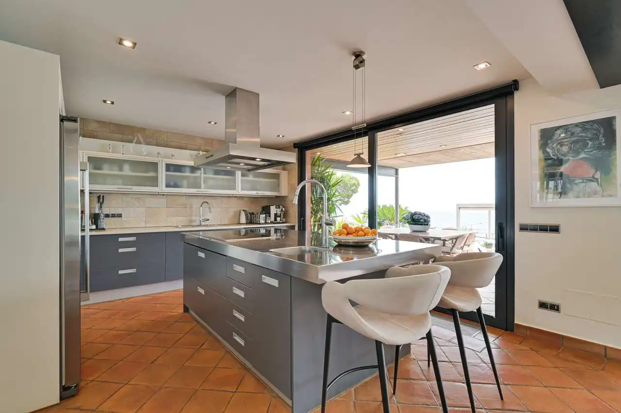Cocina de Casa o chalet en venta en Palafrugell con Aire acondicionado, Calefacción y Jardín privado