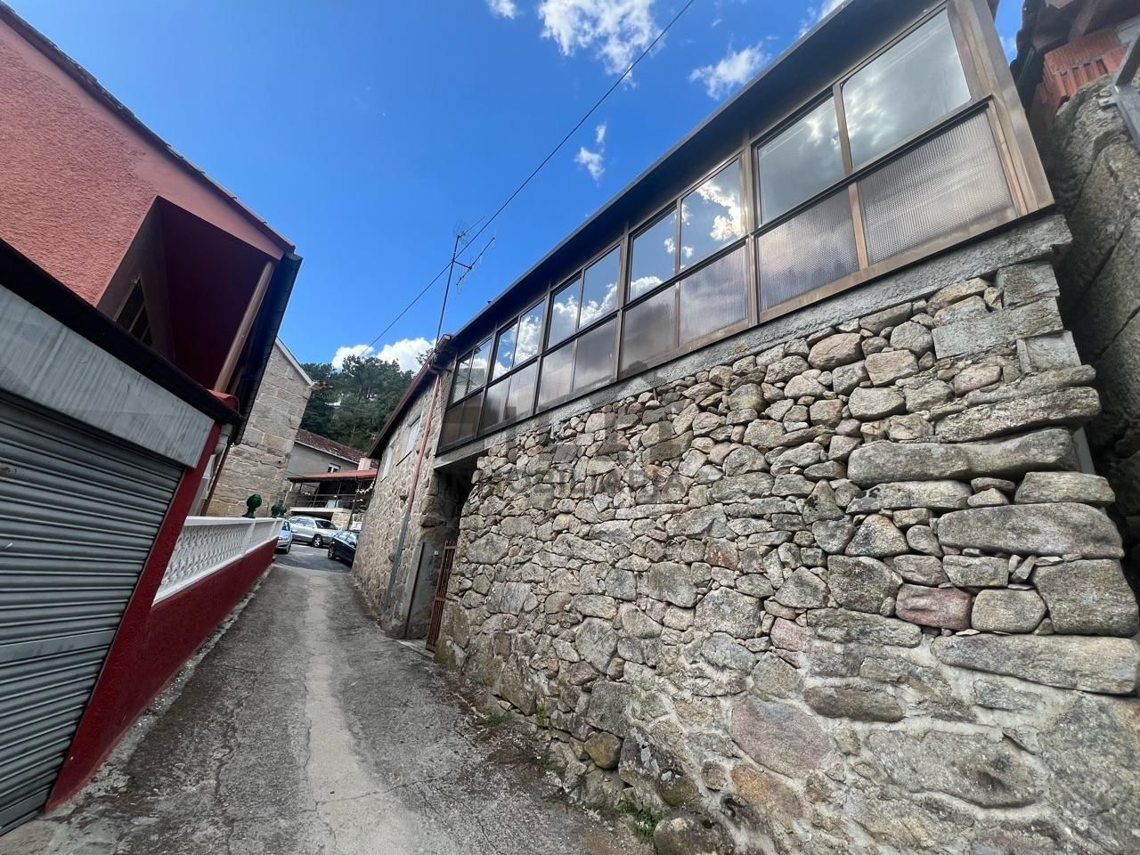Vista exterior de Casa o xalet en venda en Ourense Capital  amb Calefacció, Jardí privat i Terrassa