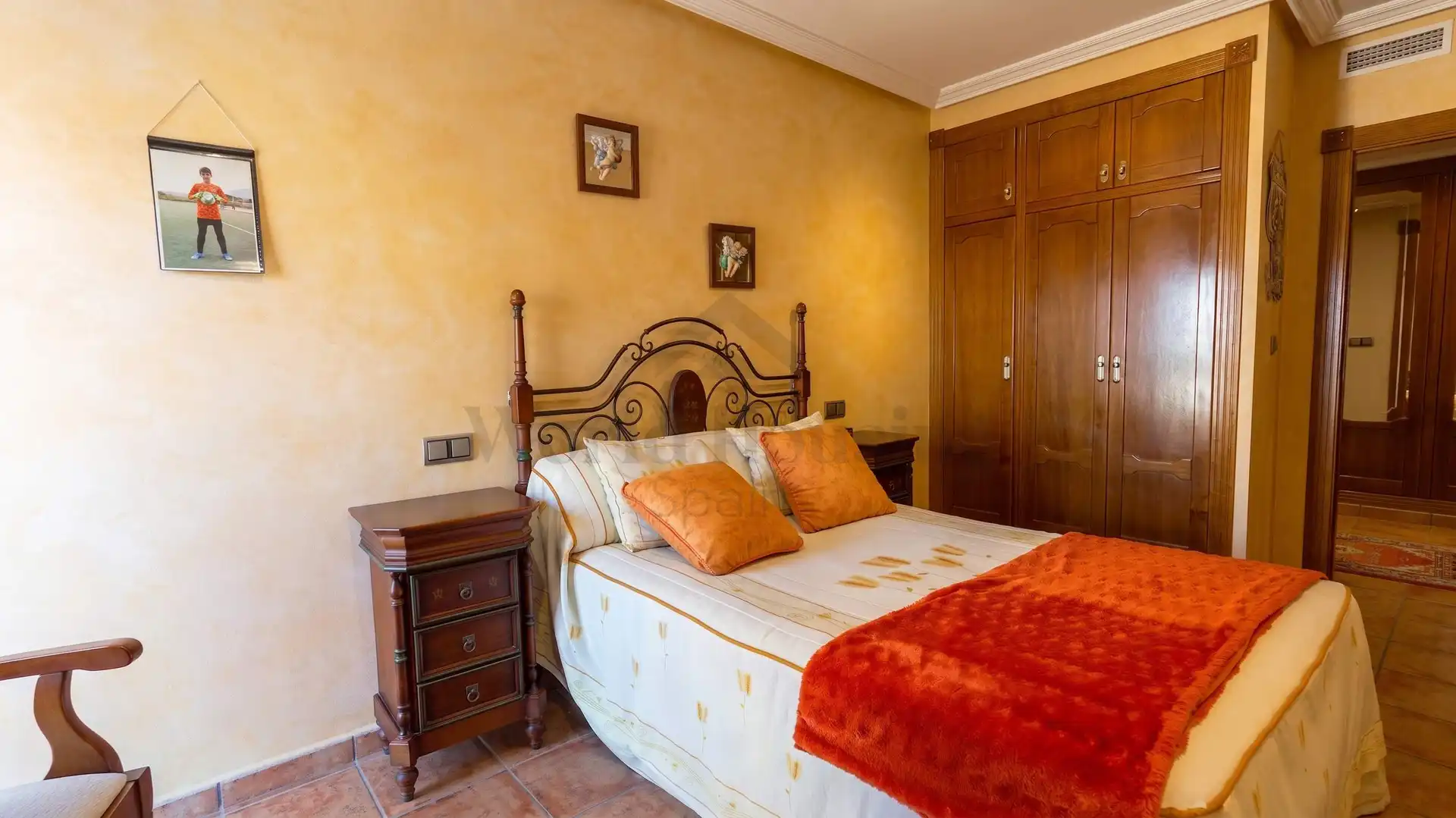 Chalet con terraza en venta en Calle CL ROJALES, imagen 15