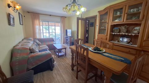 Piso luminoso con terraza al sur y parking a 400 metros de la playa en Cunit, imatge 5