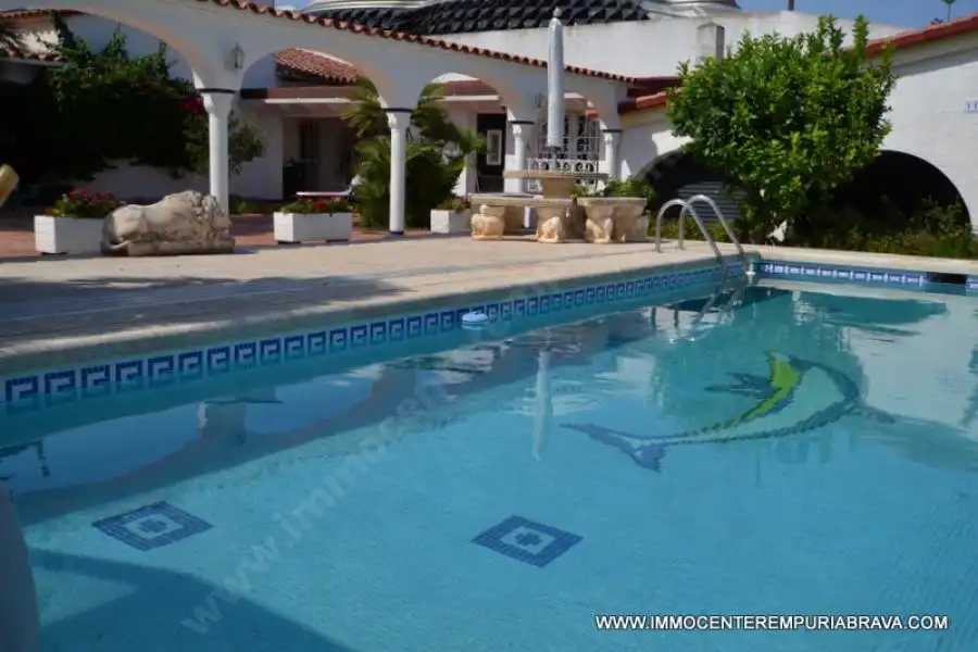 Chalet en venta en Carmençó, imagen 2