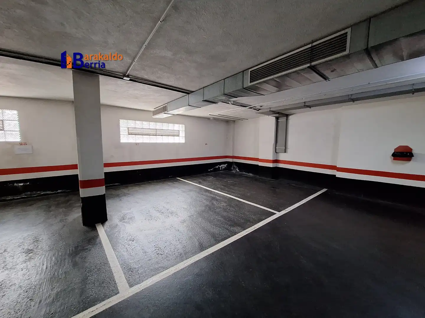 Parking de Oficina en venta en Leioa
