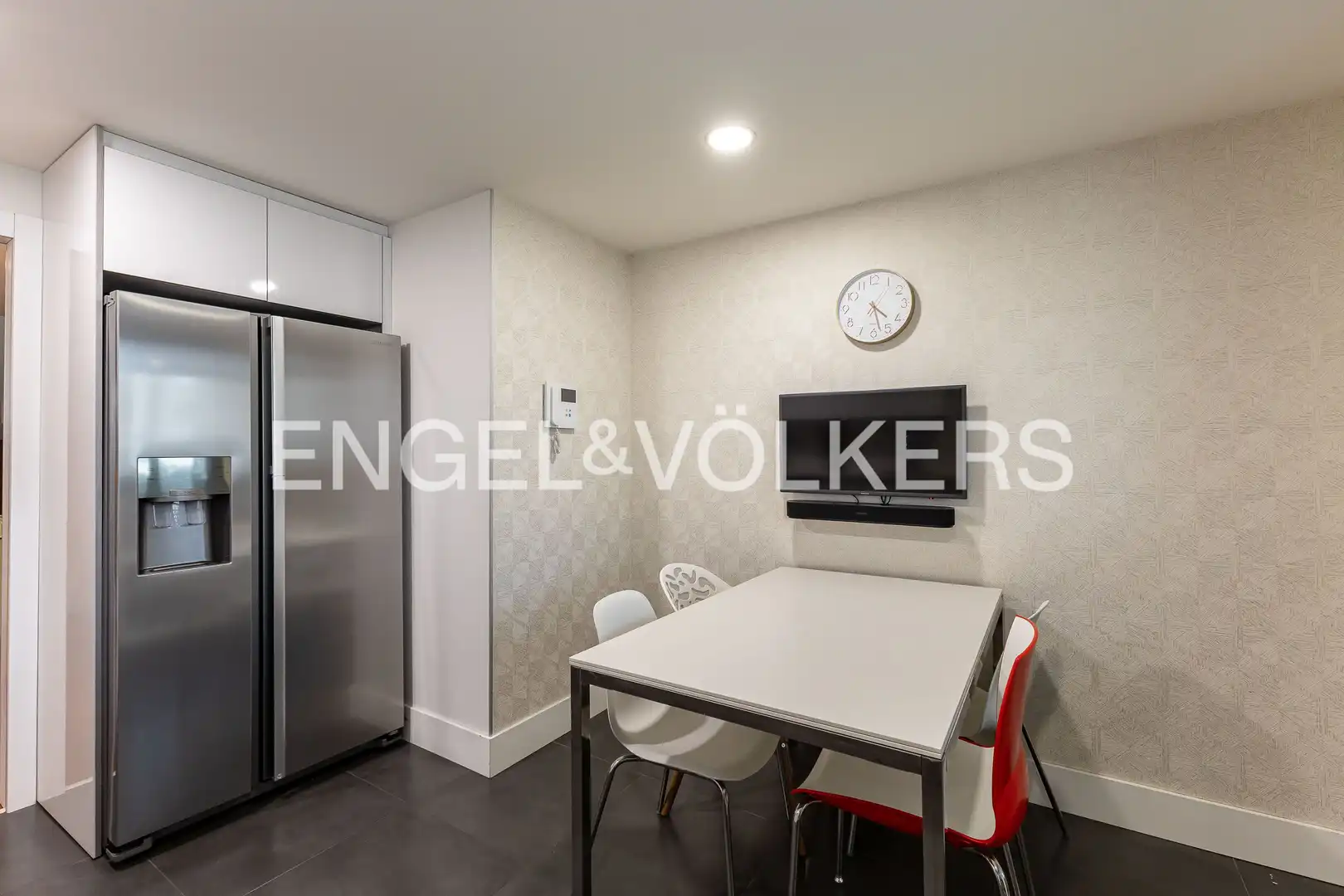 Dining room of Duplexes for sale in La Moraleja  with Air Conditioner, Heating and Terrace