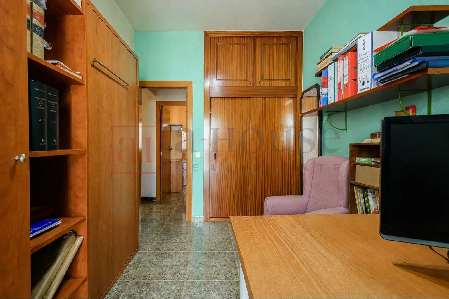 Flat for sale in Barcelona  with Air Conditioner, Heating and Terrace