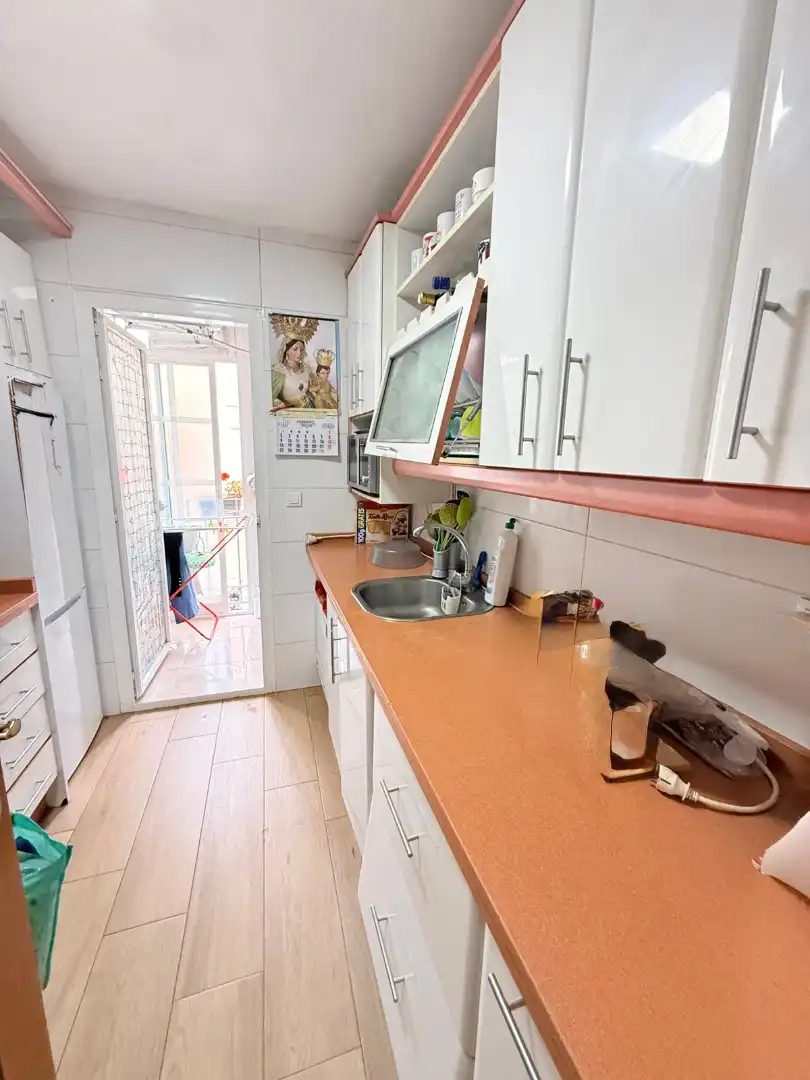 Cocina de Piso en venta en Málaga con Aire acondicionado y Amueblado