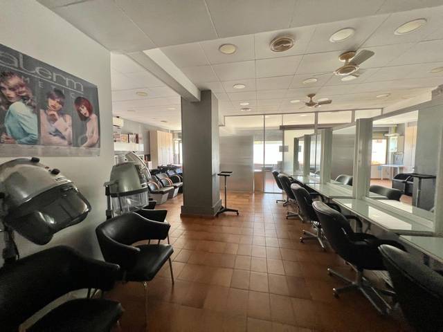 Local comercial en Venta en Martorell