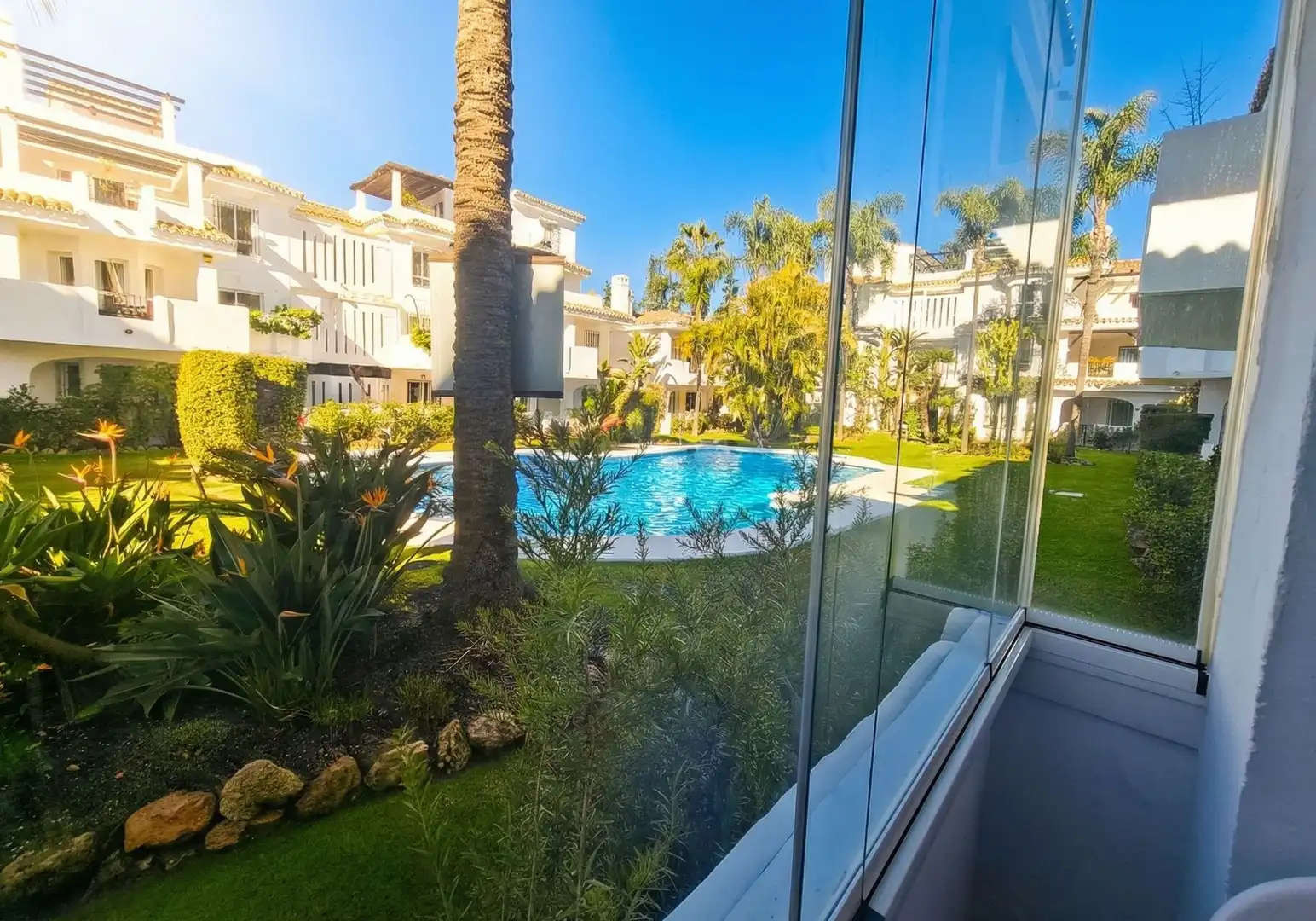 Jardín de Apartamento en venta en Marbella con Aire acondicionado, Jardín privado y Alarma