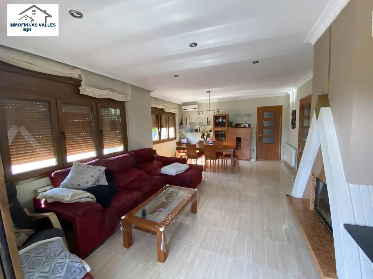 Sala de estar de Casa o chalet en venta en Lliçà de Vall con Aire acondicionado, Calefacción y Jardín privado