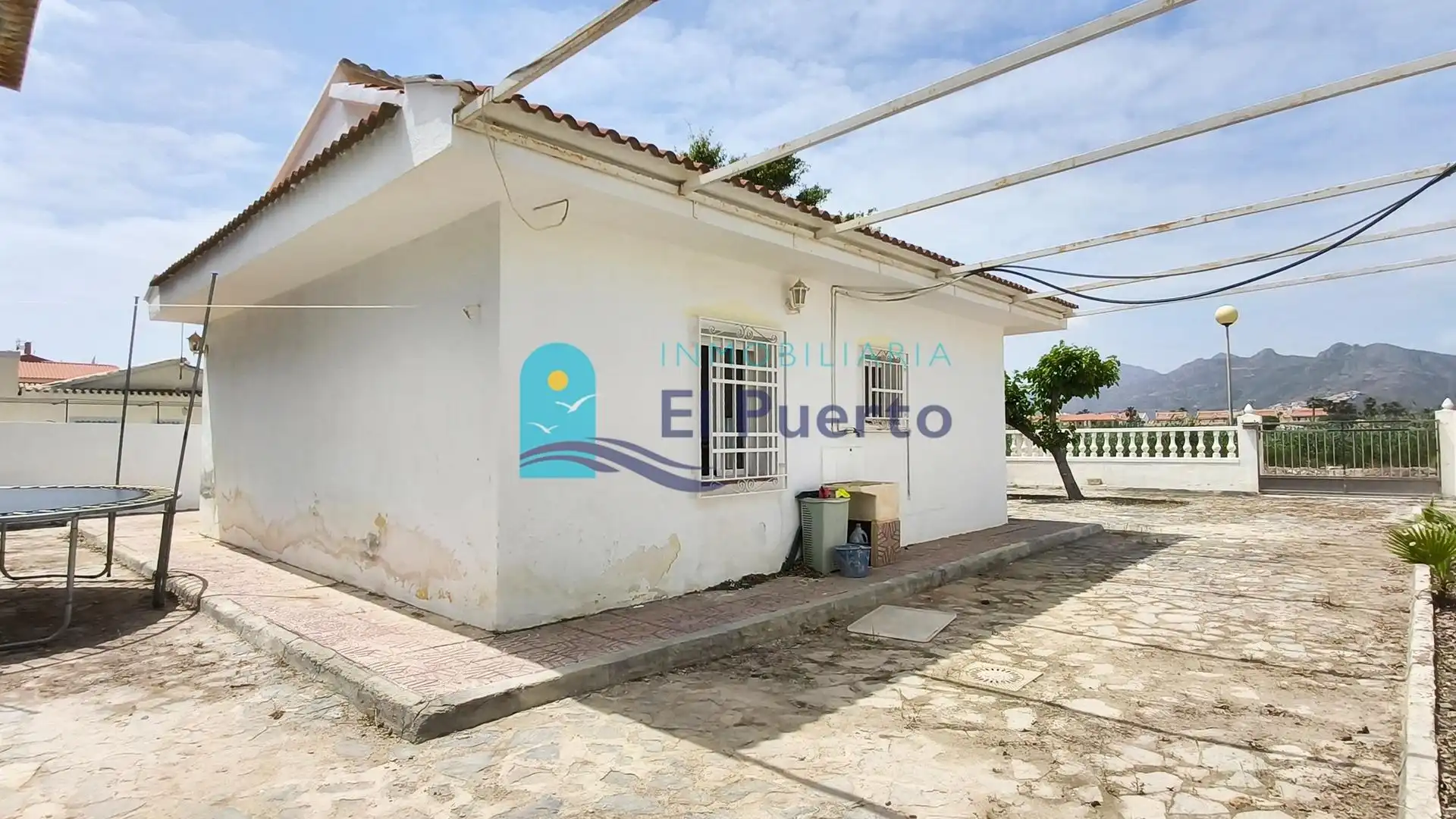 Vista exterior de Casa o chalet en venta en Mazarrón con Jardín privado, Terraza y Amueblado
