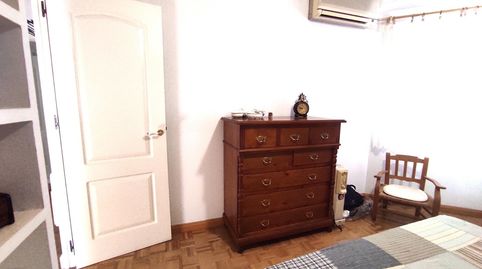 Foto 2 de Piso de alquiler en La Calzada - La Florida, Sevilla Capital
