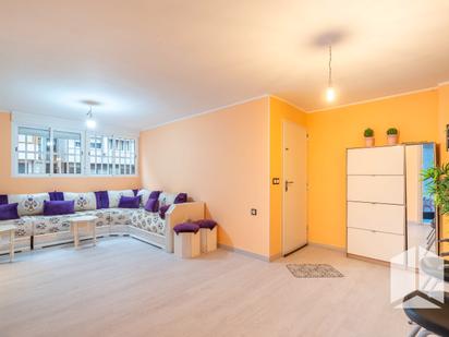 Living room of Flat for sale in  Barcelona Capital  with Heating