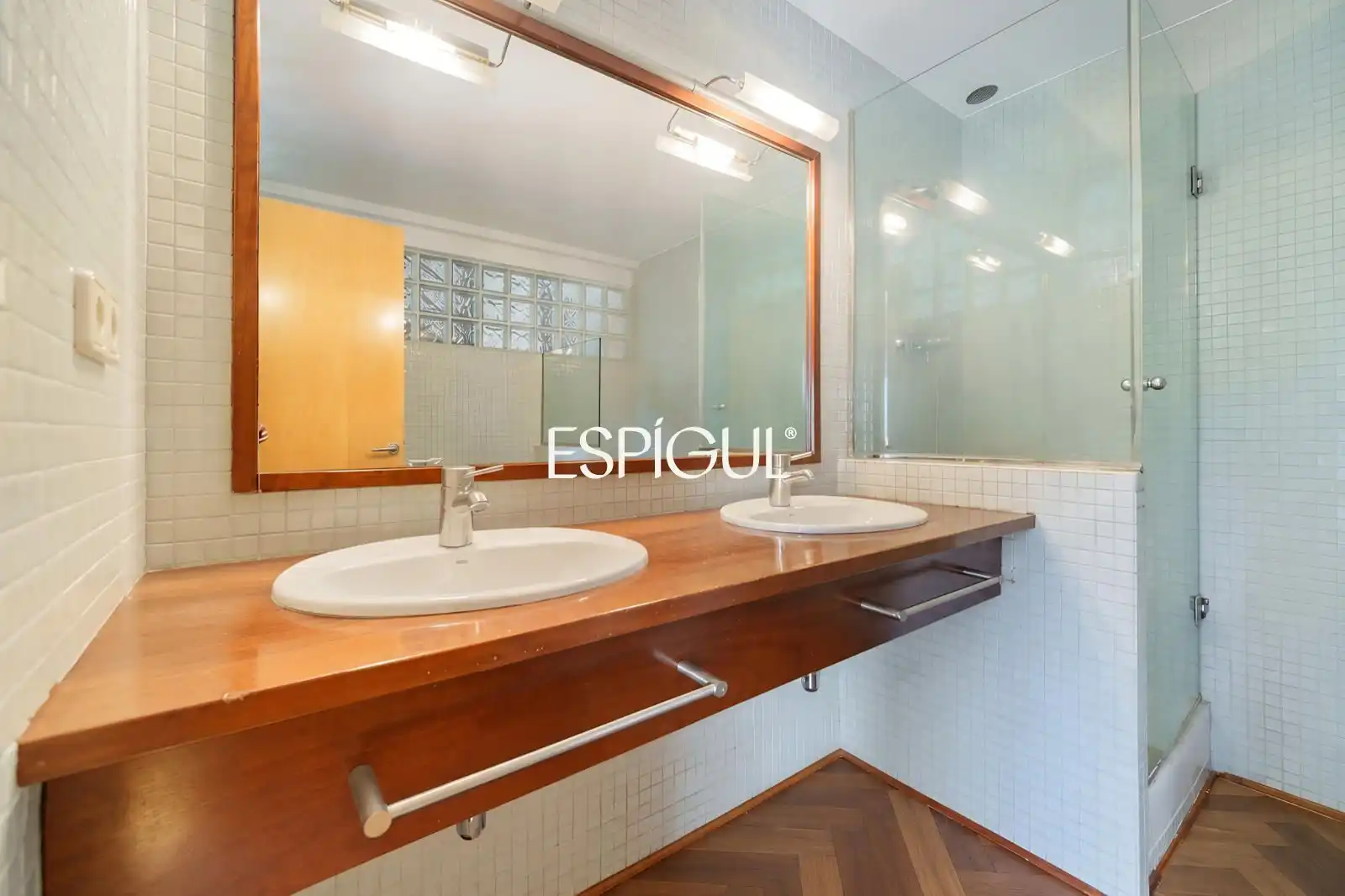 Bathroom of Detached homes for sale in Premià de Dalt, Barcelona