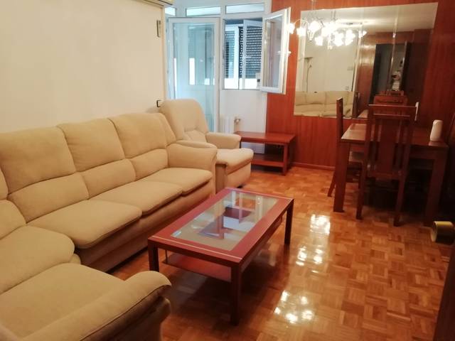 Planta baja en Venta en Calle de Málaga en Ensanche