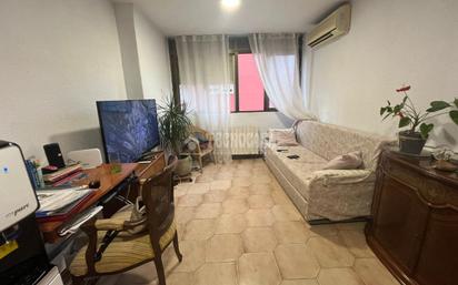Living room of Flat for sale in  Barcelona Capital  with Air Conditioner and Heating