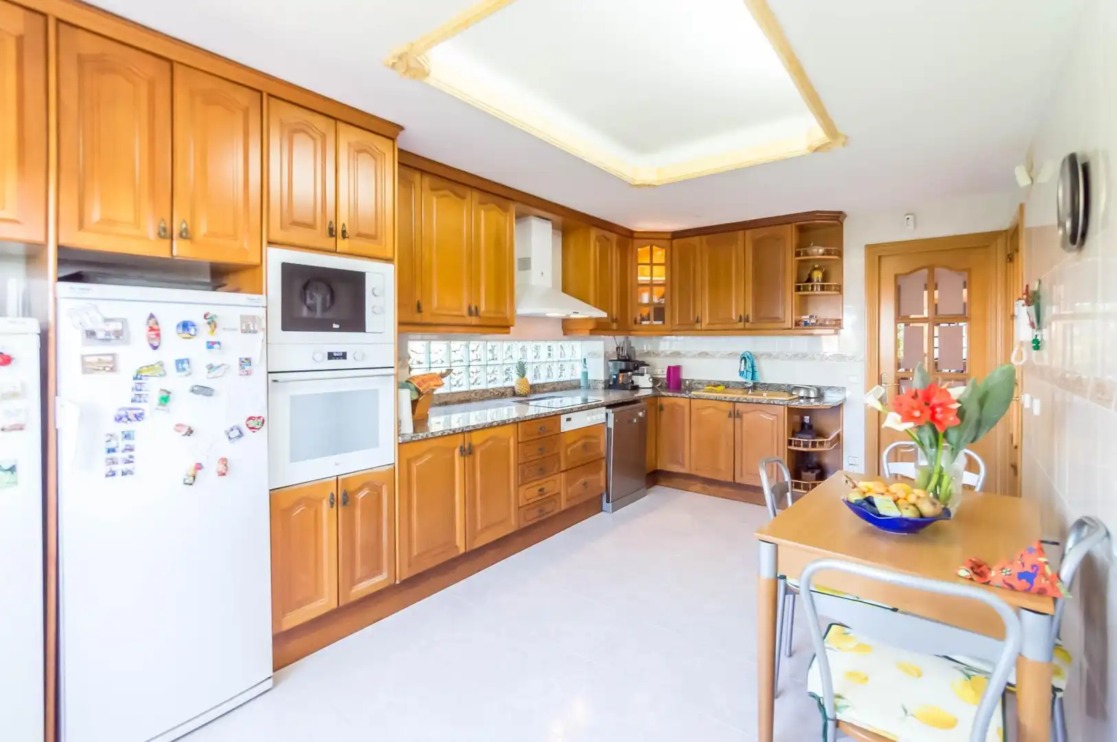 Detached house with terrace for sale in Montgoda, imagen 42