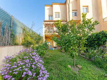 Doppelhaushälfte zum Verkauf in Vila de Palafrugell