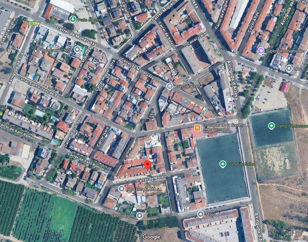 Exterior view of Apartment for sale in  Lleida Capital  with Air Conditioner, Heating and Parquet flooring