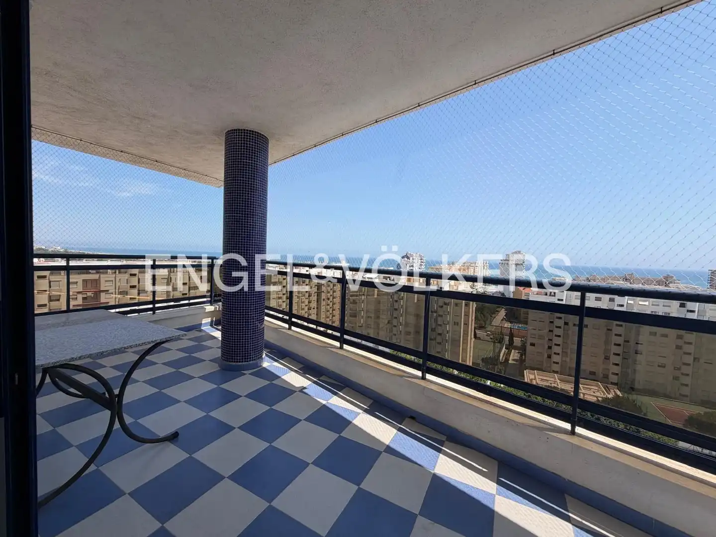 Terrace of Flat for rent in Gandia  with Air Conditioner, Heating and Terrace