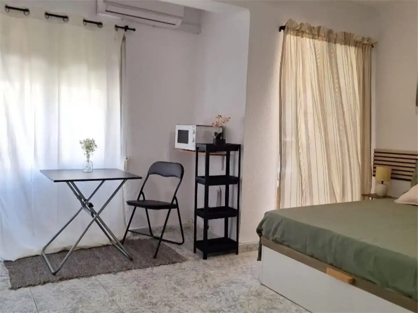 Schlafzimmer von Wohnungen zur untervermieten in Plaza Xúquer