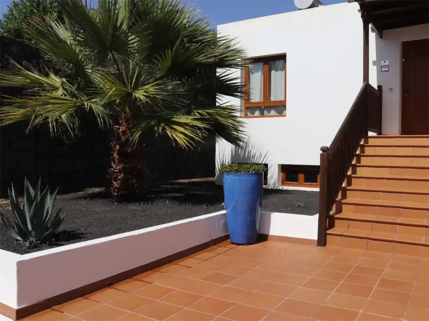 Terrassa de Casa adosada en venda en Yaiza amb Aire condicionat, Piscina i Balcó
