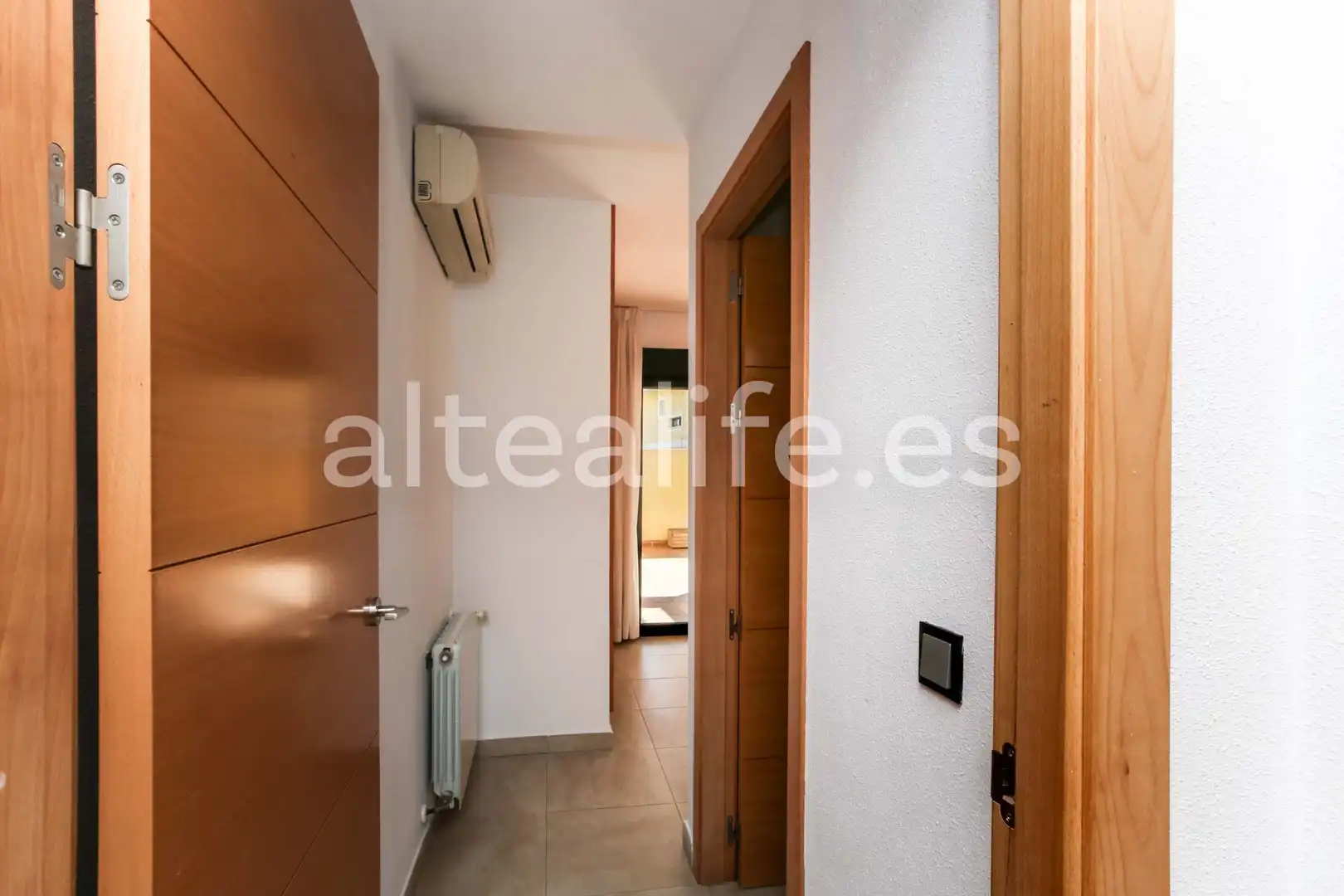 Apartamento de alquiler en L'Alfàs del Pi con Aire acondicionado, Terraza y Trastero