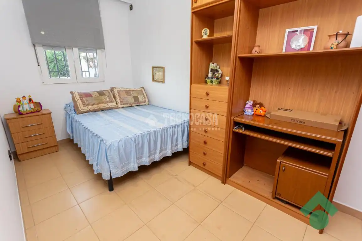 Habitación de Casa o chalet en venta en Algeciras con Terraza