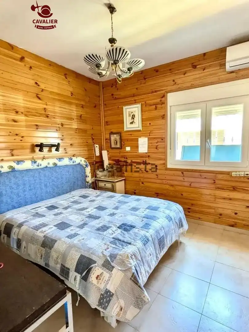 Dormitori de Casa o xalet en venda en Vélez-Málaga amb Aire condicionat, Terrassa i Traster