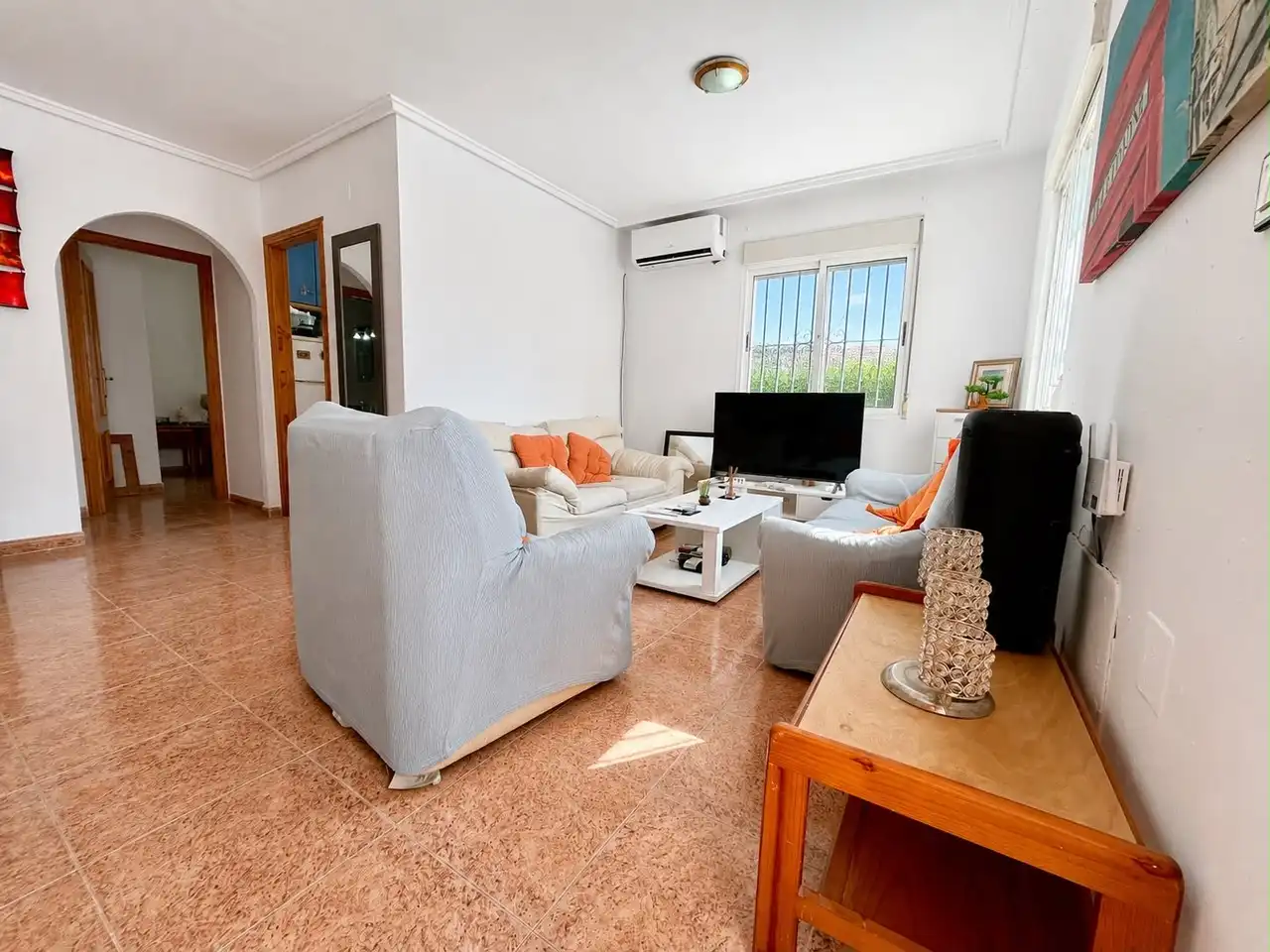 Casa aparellada amb terrassa en venda a Orihuela Costa, imagen 4