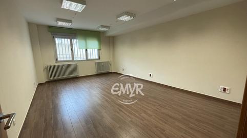 Photo 5 of Office to rent in Avenida de las Tres Cruces, La Pantoja, Zamora